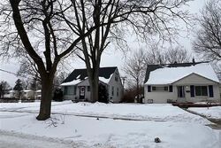 Pre-foreclosure in  Durham Rd Royal Oak, MI 48073