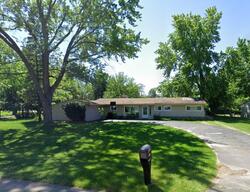 Pre-foreclosure in  Friar Cir Farmington, MI 48334