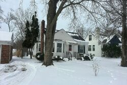 Pre-foreclosure in  Preston Ave Waterford, MI 48328