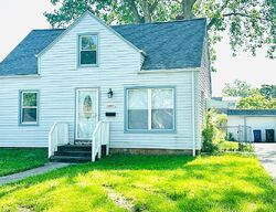 Pre-foreclosure in  E 186th St Beachwood, OH 44122