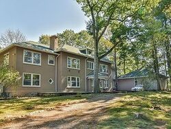  Booth Rd, Dedham MA