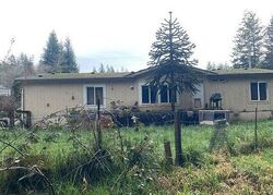 Pre-foreclosure in  Honey Do Rd North Bend, OR 97459