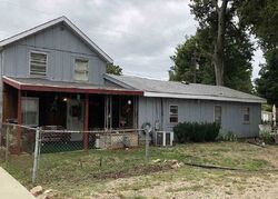 Pre-foreclosure in  W Moffitt St Chillicothe, IL 61523