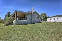 Pre-foreclosure in  Valley Rd Marysville, PA 17053