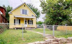 Pre-foreclosure in  Spitznagle Ave Peoria, IL 61603