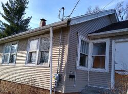 Pre-foreclosure in  W Antoinette St Peoria, IL 61605