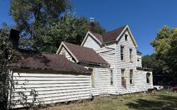 Pre-foreclosure in  W Hurlburt St Peoria, IL 61605