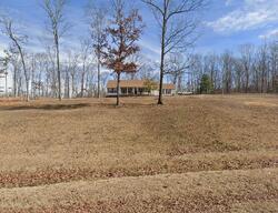  Oxford Creek Rd, Selmer TN