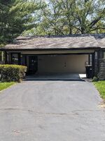 Pre-foreclosure in  Thousand Oaks Dr Saint Louis, MO 63136