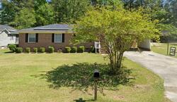 Pre-foreclosure in  Camelia Ln Lake City, SC 29560