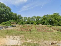 Pre-foreclosure in  N 11th St East Saint Louis, IL 62201