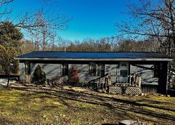 Pre-foreclosure in  Burke Ave Louisville, OH 44641