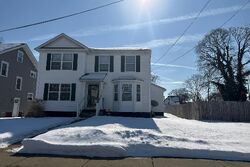 Pre-foreclosure in  19th St Nw Canton, OH 44709