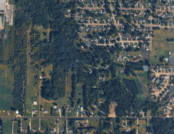 Pre-foreclosure in  Taylor Rd Barberton, OH 44203