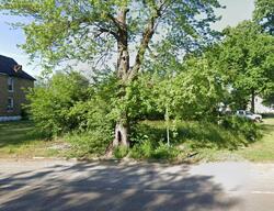 Pre-foreclosure in  Bond Ave East Saint Louis, IL 62207
