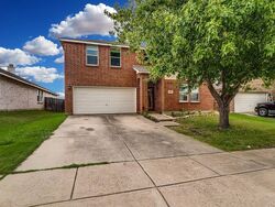 Pre-foreclosure in  Indigo Ridge Dr Fort Worth, TX 76131