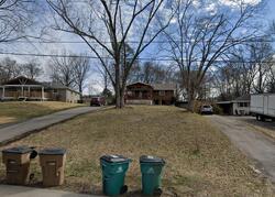 Pre-foreclosure in  Creekside Dr Nashville, TN 37211