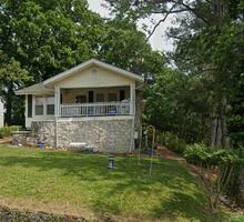 Pre-foreclosure in  Booth Rd Chattanooga, TN 37411