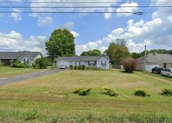 Pre-foreclosure in  Cook Rd Crossville, TN 38555