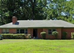 Pre-foreclosure in  Saint Elmo Ave Memphis, TN 38127
