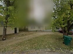 Pre-foreclosure in  Piat Pl East Saint Louis, IL 62203