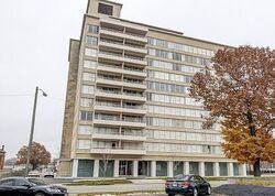 Pre-foreclosure in  S 7th St Springfield, IL 62703