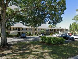  W Country Club Dr N, Sarasota FL