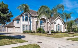 Pre-foreclosure in  Drift Wood Ln Seabrook, TX 77586