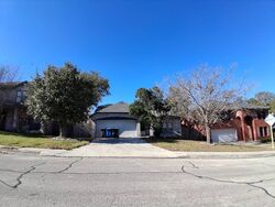 Pre-foreclosure in  Wood Sorrel San Antonio, TX 78247