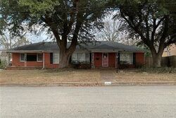 Pre-foreclosure in  S Wiley Ave Tyler, TX 75701