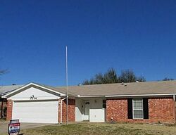 Pre-foreclosure in  Evergreen Dr Fort Worth, TX 76148