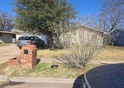 Pre-foreclosure in  Grove Oaks Blvd Dallas, TX 75217