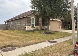 Pre-foreclosure in  Kendall Crest Dr Alvin, TX 77511
