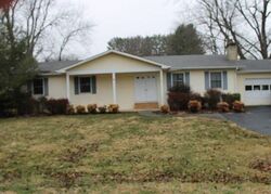 Pre-foreclosure in  Morningside Dr Ne Abingdon, VA 24210