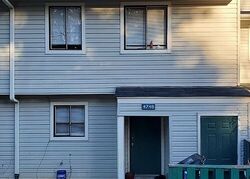 Pre-foreclosure in  Walden Pond Dr Raleigh, NC 27604