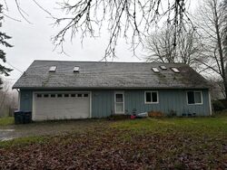 Pre-foreclosure in  Ne Old Belfair Hwy Belfair, WA 98528