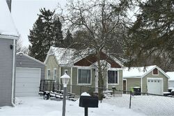 Pre-foreclosure in  Maple St Swartz Creek, MI 48473