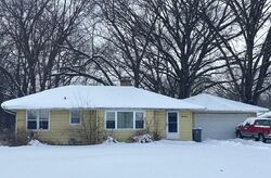 Pre-foreclosure in  Brady Rd Edwardsburg, MI 49112