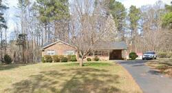  Shadowbrook Dr, Hillsborough NC
