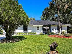  E Sunflower Cir, Labelle FL