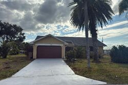 Pre-foreclosure in  Archer St Lehigh Acres, FL 33936