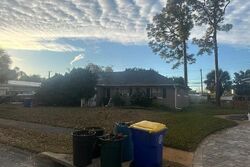Pre-foreclosure in  Lexington Rd Rockledge, FL 32955