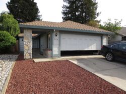 Pre-foreclosure in  Dunkerrin Way Elk Grove, CA 95758