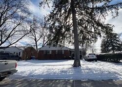 Pre-foreclosure in  Kennedy St Dearborn Heights, MI 48127