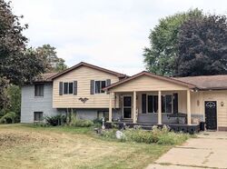 Pre-foreclosure in  Bowers Rd Lapeer, MI 48446