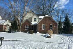  Long Meadow Ln, Rochester MI