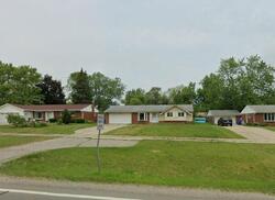 Pre-foreclosure in  Pontiac Lake Rd Waterford, MI 48327