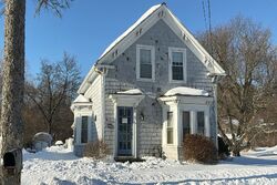 Pre-foreclosure in  Main St Medway, MA 02053