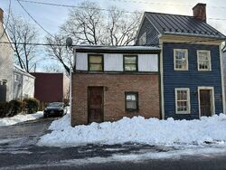  W 6th St, Frederick MD