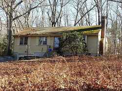 Pre-foreclosure in  STONYBROOK RD Gales Ferry, CT 06335